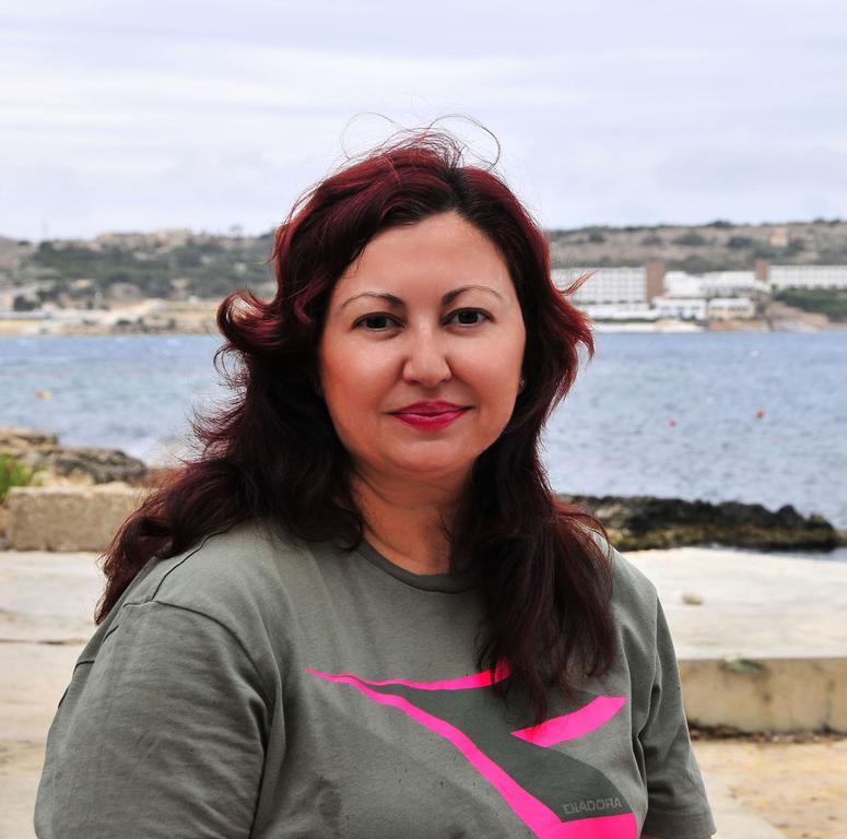 Beachfront With Seaviews Apartment No56 Award Winner Unbeatable Location For Closeness To The Sea Ideal For Guests Looking For Winter Spring And Autumn Breaks In Sunny Malta Also Ideal For Coastal Hikers Mellieħa Buitenkant foto